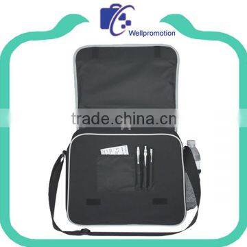 Wellpromotion Cute Product Cheap School Messenger Bag photo-3