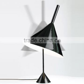 decoration table lamp design iorn modern hotel table lamp E27 made in china