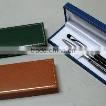 Plastic pen boxes