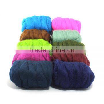 Dyed merino wool tops