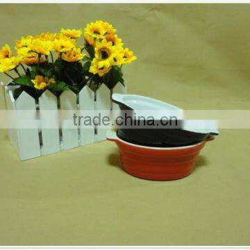 Good Quality Round Colored Ceramic Bakeware With Two Handles photo-2