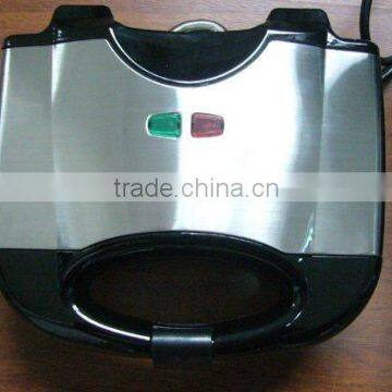 2 slice electric sandwich maker with stainless steel decoration