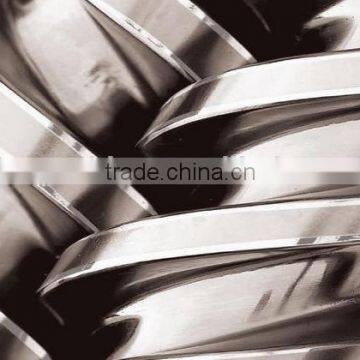 Bimetallic conical twin screw for PVC extrusion machine
