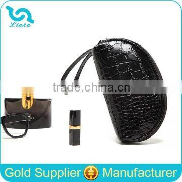 Beautiful Shell Shaped PU Cosmetic Bag Elegant Black Crocodile Pattern PU Cosmetic Bag