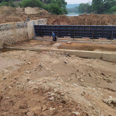 Hydraulic Steel Dam Gate Large Bottom Horizontal Axis Rotating Drive Hinge Dam River Landscape Dam Steel Gate photo-3