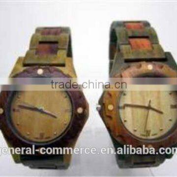 2016 New Design Color Mixing Wooden Watch