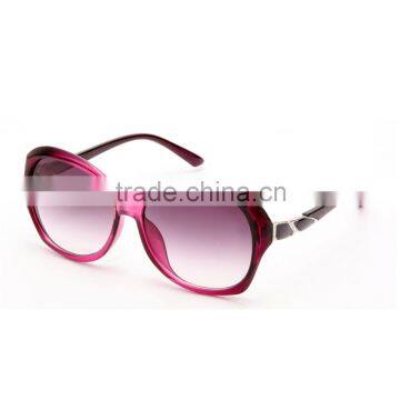 Popular in USA Metal Chain Fashion Women Sunglasses photo-3
