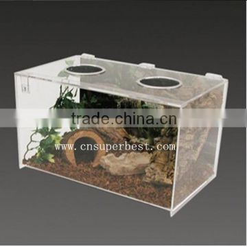 Clear acrylic bird house & feeder