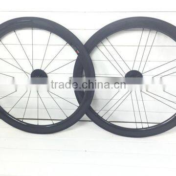 OEM Ultra light chinese carbon clincher wheelset 50mm 700c road bike clincher wheels with powerway R36 hub in T800 carbon fiber