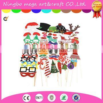 62-Piece Photo Booth Props and Photo Accessories for Atmospheric and Funny Images at Christmas Time and New Years Eve Party