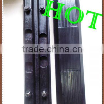 hitachi ZX135US excavator rubber track pad