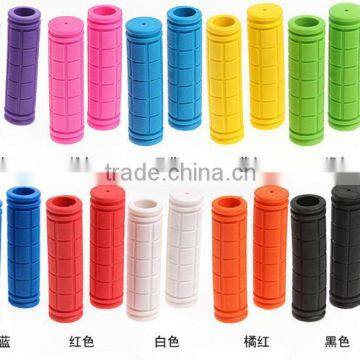 Cycling Fixed Gear Fixie Grips MTB Mountain Bike Bicycle Handlebar Grips Soft Durable Rubber Cycle Parts/bike Silicon Handlebar photo-2