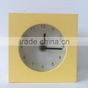 cheap and classic modern simple wholesale wooden handmade table clock