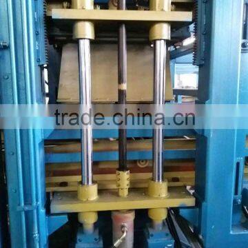 High Quality Cement/Concrete Block Making Machine