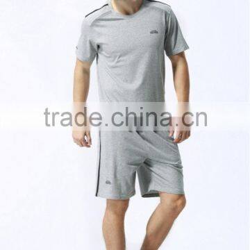 The classical sportswear set short sleeve t shirt and shorts thin breathable leisure men running gym plain tracksuit for men