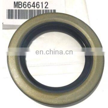 MB664612 MN158385 oil seal for Pickup L200 Triton