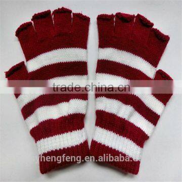 2016 Wholesale stripe five fingerless women gloves