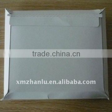 Bronze corrugated box mailer