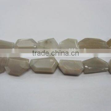 Wholesale Tumbled Flat Loosen Faceted Gemstone Moonstone photo-3