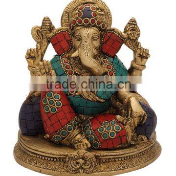 Sitting Ganesha with Couch on Both Sides 6"