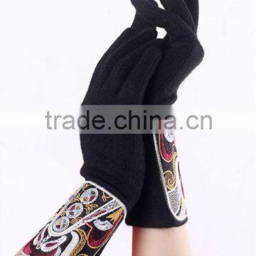 Ladies soft hand long wool gloves manufacturers in china with Facebook