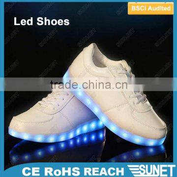 2016 hottest street dance fashion shoes led light