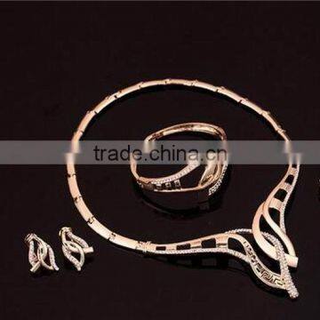 Wholesale Good Quality Wedding Jewelry Set Gold Metal Crystal Stone Knotted Necklace Earring Set 4PCS Jewelry Set For Women photo-4
