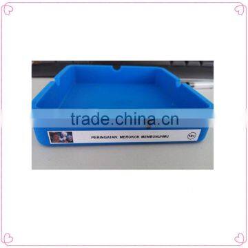 Wholesale heat rubber plastic ashtray with custom logo