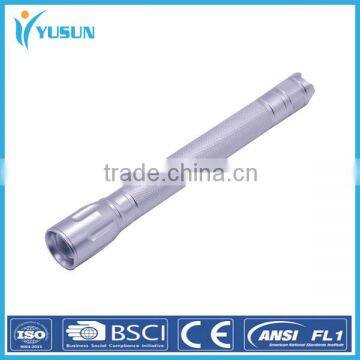 Focusing aluminum alloy flashlight