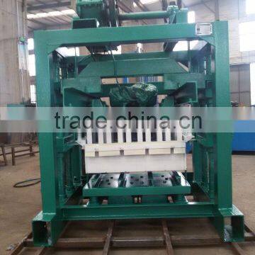 QT4-40 soil brick making machine