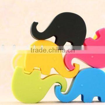 ROSH approved elephant animal customized silicone smartphone display stand