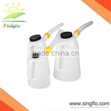 2016 Hot sale plastic oil jugs/ oil lamp oil pot/1-4L oil jugs