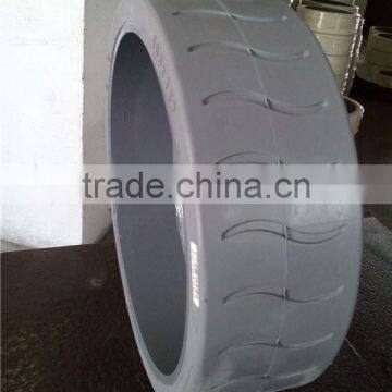 Electric Outdoor Small Hydraulic Scissor Lift Platform Tyre With Grey Rims 5 Holes photo-5