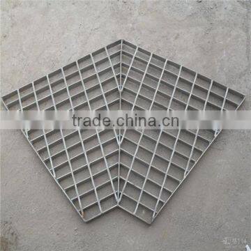 2015 hot salelow carbon steel heavy duty steel floor grating/steel driveway grates grating