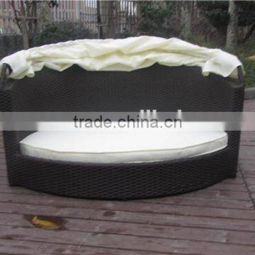 Leisure Poly Dog Bed Rattan Pet Bed With Canopy photo-2