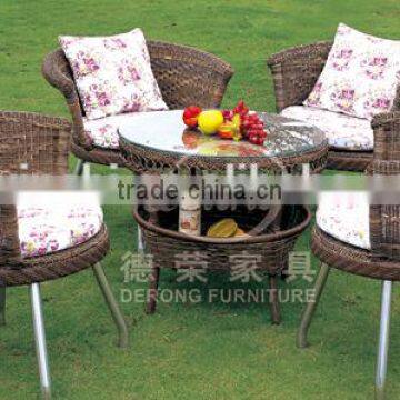 DeRong outdoor rattan table and chair rotating set comprtitive