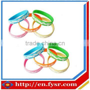 Promotional wristbands silicone Wristband Silicon With Debossed Logo