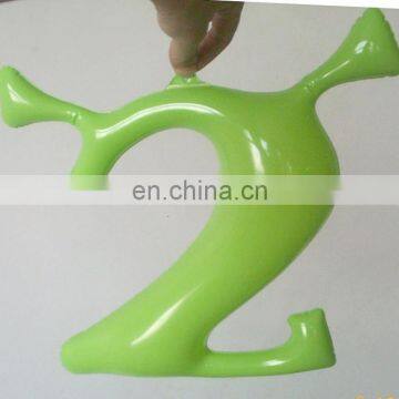 Inflatable foldable numbler shaped cloth hanger