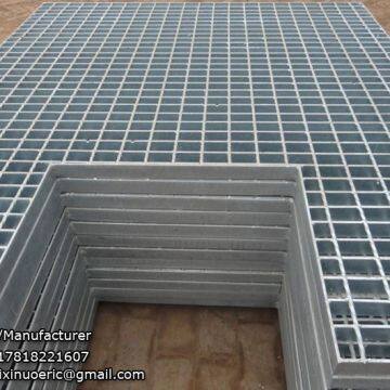 Galvanized 30x5mm fabricated grating