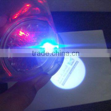 festival party supplies led projector cup,custom logo laser plastic cup for gifts,pub item led logo projector and blinking cup