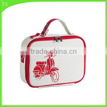 fashion lunch bag cold storage environment printing cooler bag manufacture                        
                                                                                Supplier's Choice