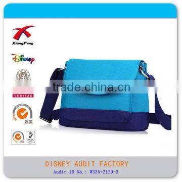Nylon Unsiex Waterproof Messenger Bag