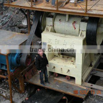 Professional PE Single-toggle Jaw Crusher Manufacture