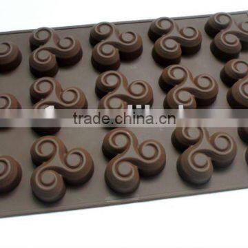 flower shape silicone chocolate mould for baking