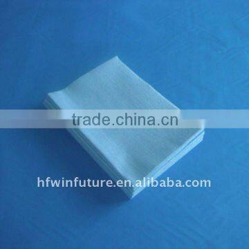 Disposable blue wood pulp cloth