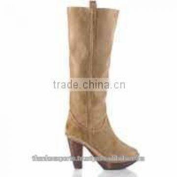 High Quality Fashionable Ladies Rubber Plastic Boots for Rain Manufacturer