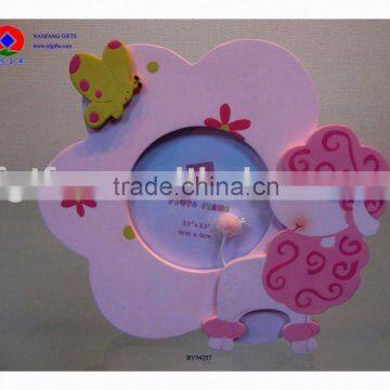 Polyresin cartoon sheep photo frame, polyresin butterfly picture frame