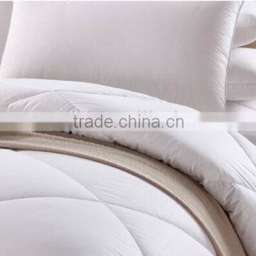 King size Luxury White Polyester fiber pillow