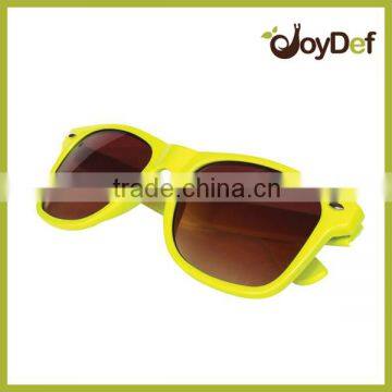 sports sunglasses/classic popular promotions cheap plastic sunglasses