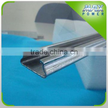 Greenhouse aluminum card slot for film fastness